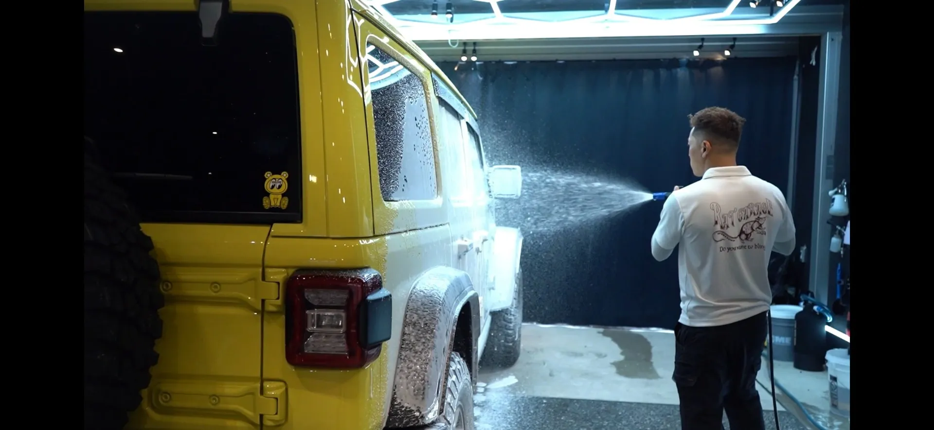 こだわり洗車から始める車の美しさ維持