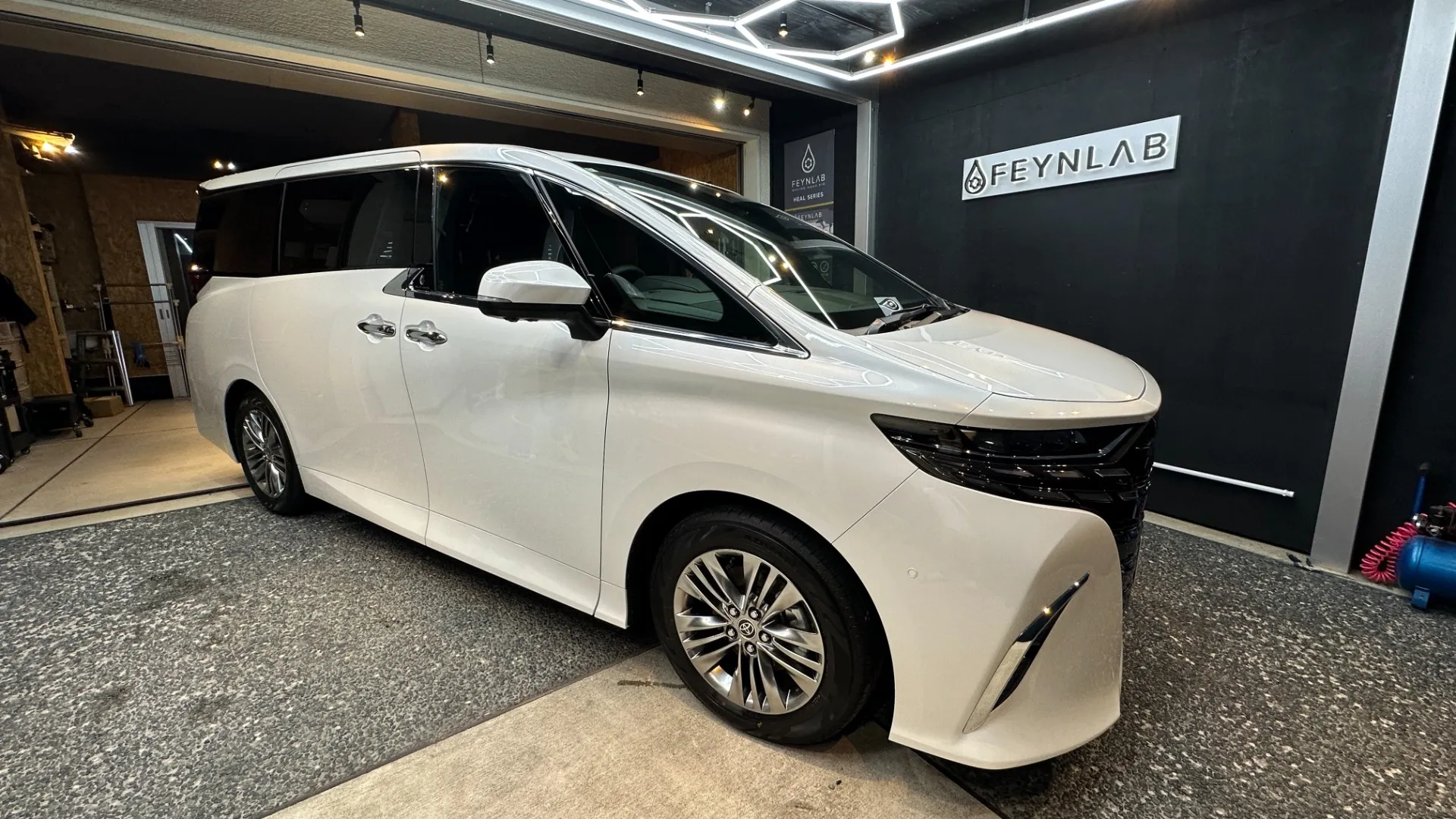 滋賀県守山市で新車を守る！セラミックコーティングサービスの魅力