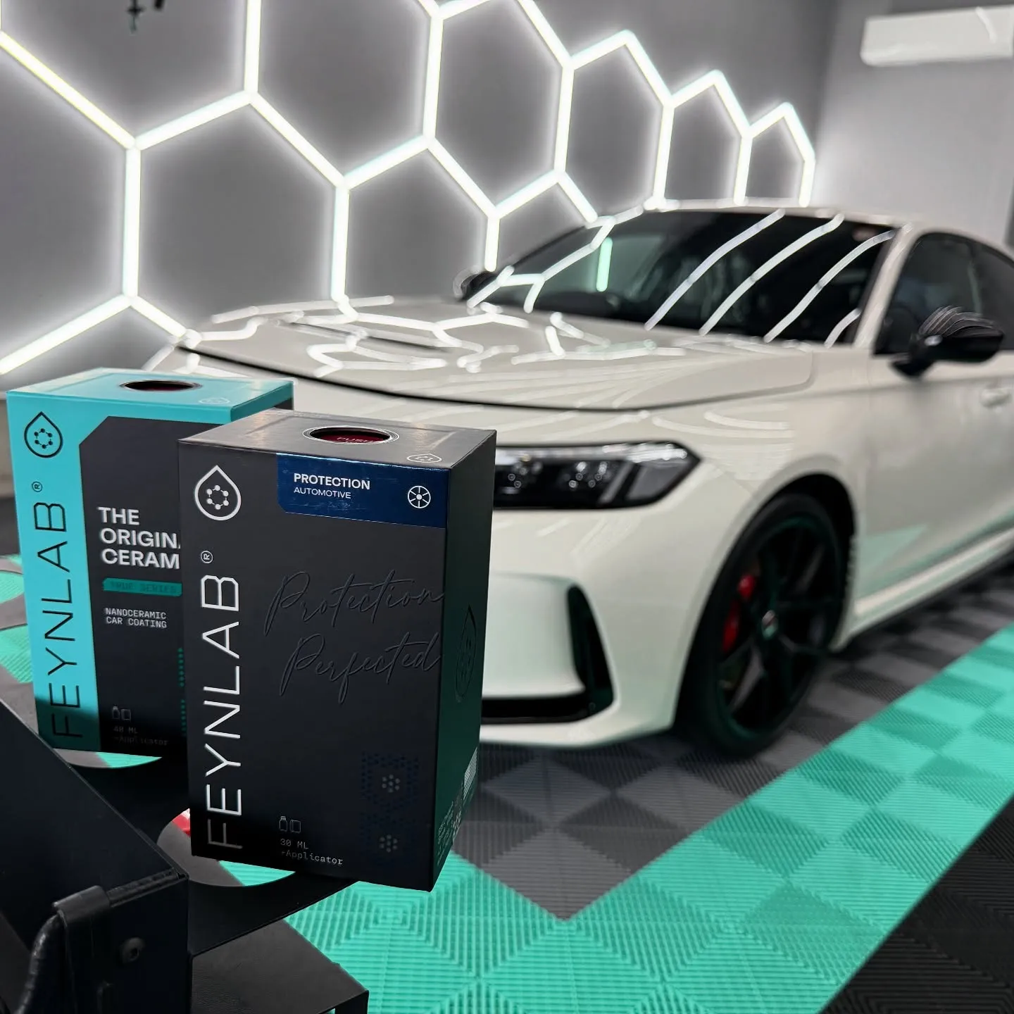 🚗✨新車のシビックタイプRをピカピカにするディテーリングを施...