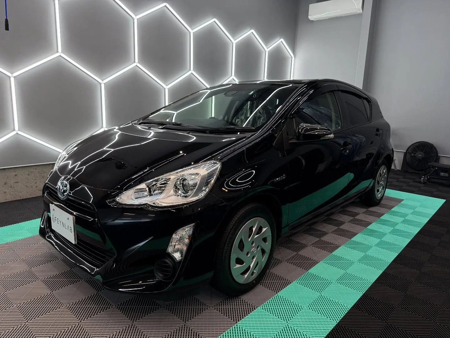 🧼✨ 中古でご購入されたトヨタAQUAが新車の輝きを取り戻し...