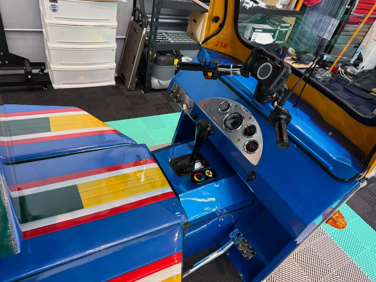 🚗✨ 本日はなんと、新車のトゥクトゥクが入庫しました！