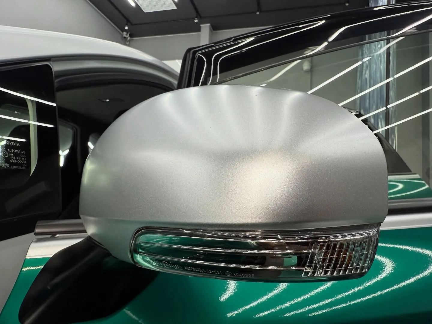 大胆かつスタイリッシュに愛車をイメチェンしてみませんか？✨💡