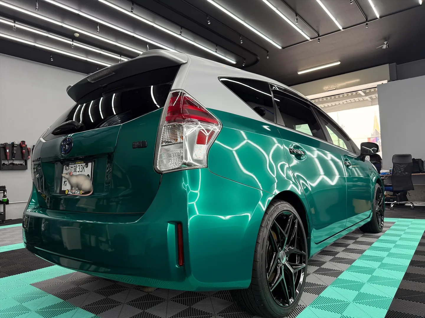 大胆かつスタイリッシュに愛車をイメチェンしてみませんか？✨💡