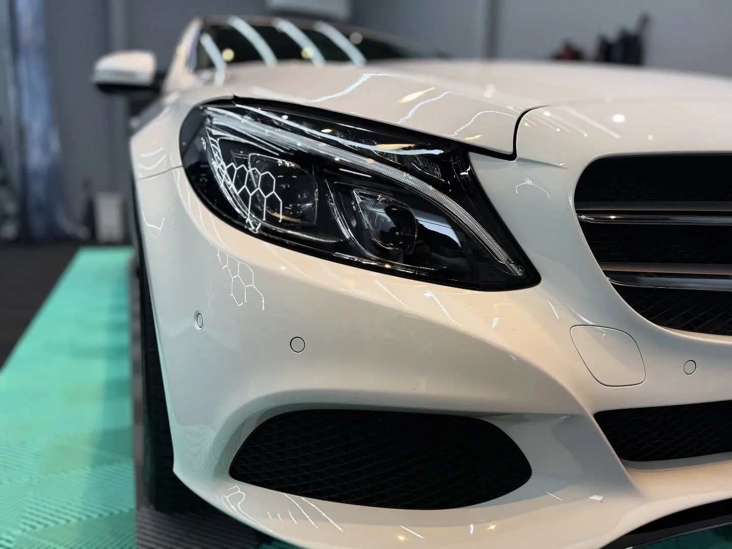 ✨メルセデス Cクラスをディテーリングいたしました！✨