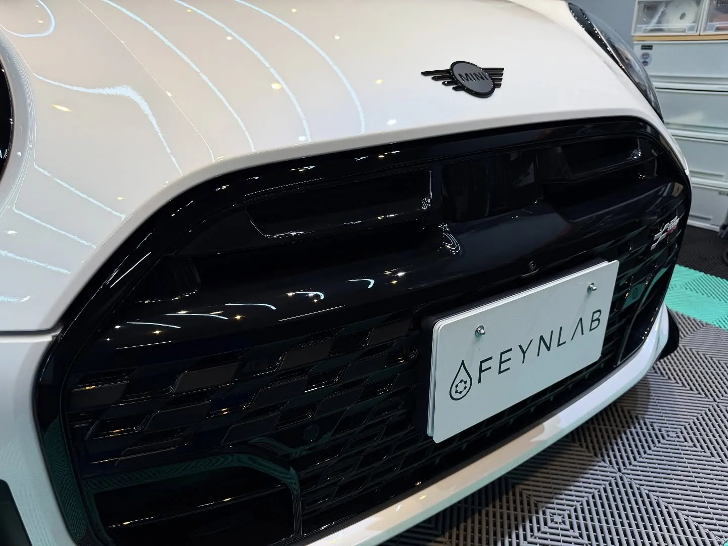 🚗✨ 新車ミニクーパーのJCWをさらなる輝きへ！