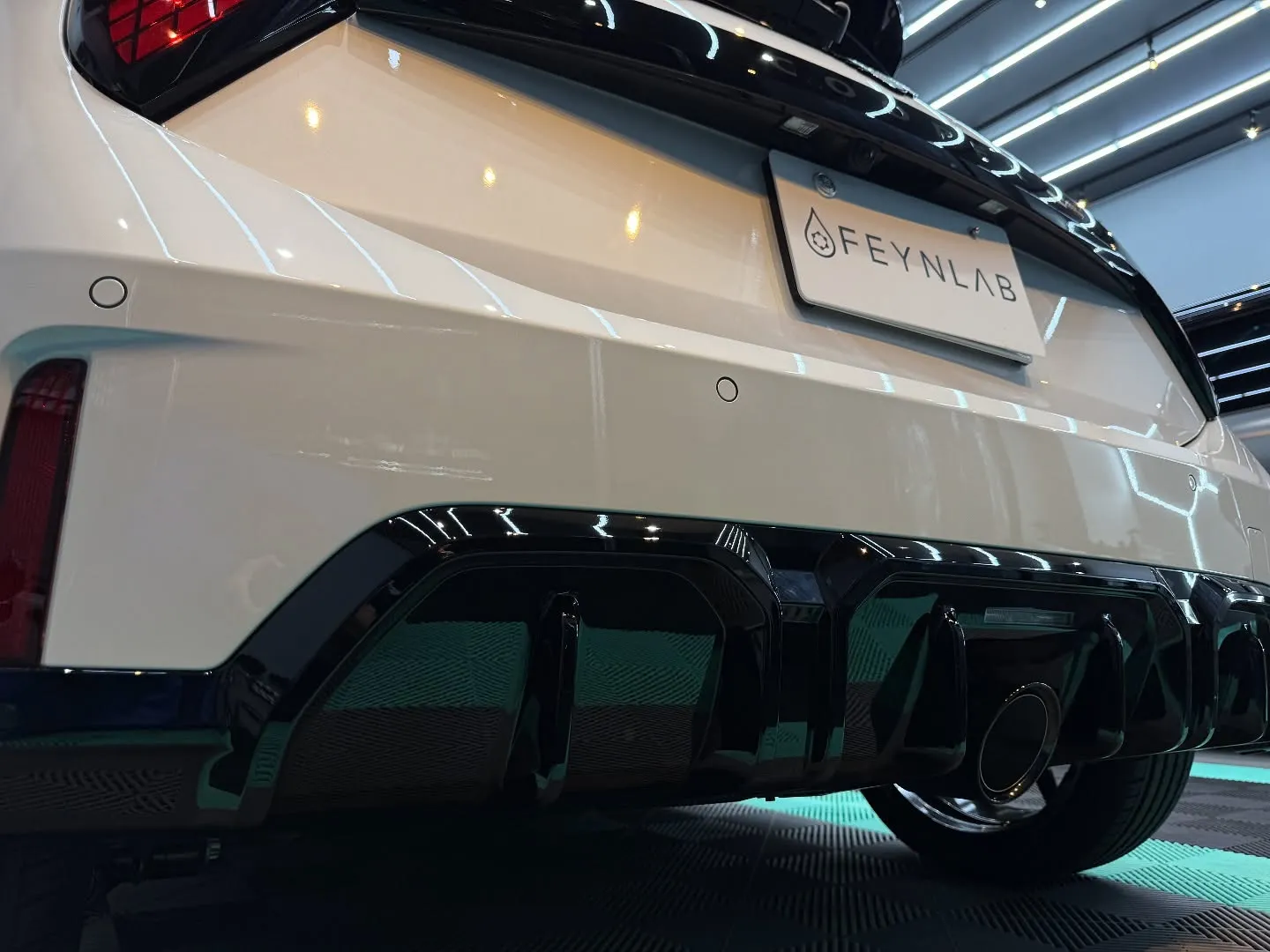 🚗✨ 新車ミニクーパーのJCWをさらなる輝きへ！